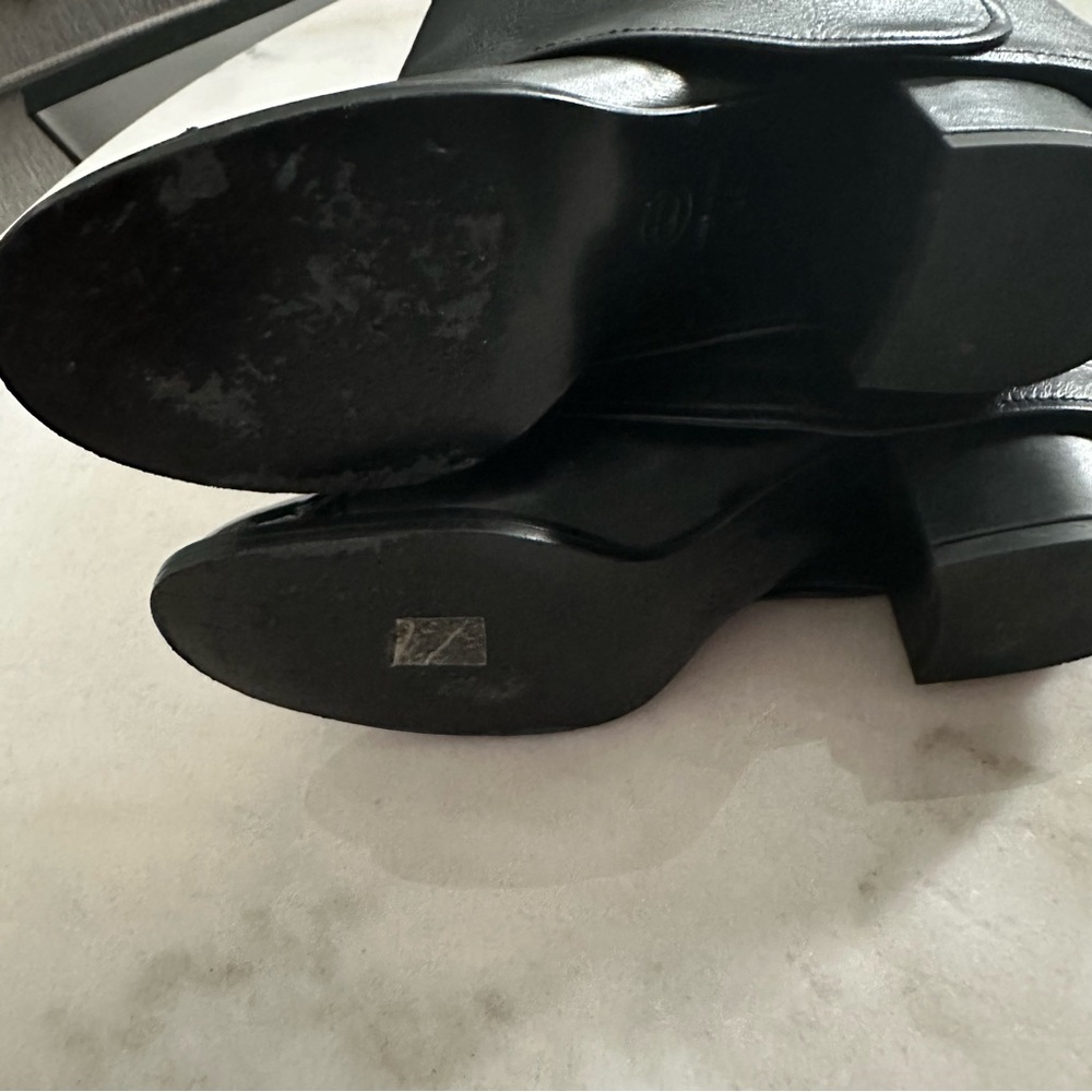 CHANEL Black Leather Knee-High Boots with Gold CC Accent - Picture 6 of 8